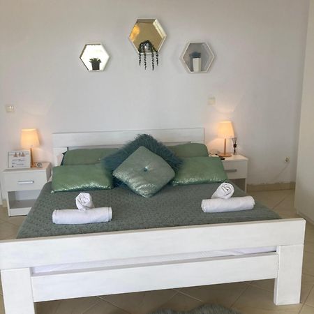 Apartments Jurakovic Živogošće Екстериор снимка