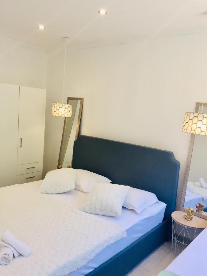 Apartments Jurakovic Živogošće Екстериор снимка