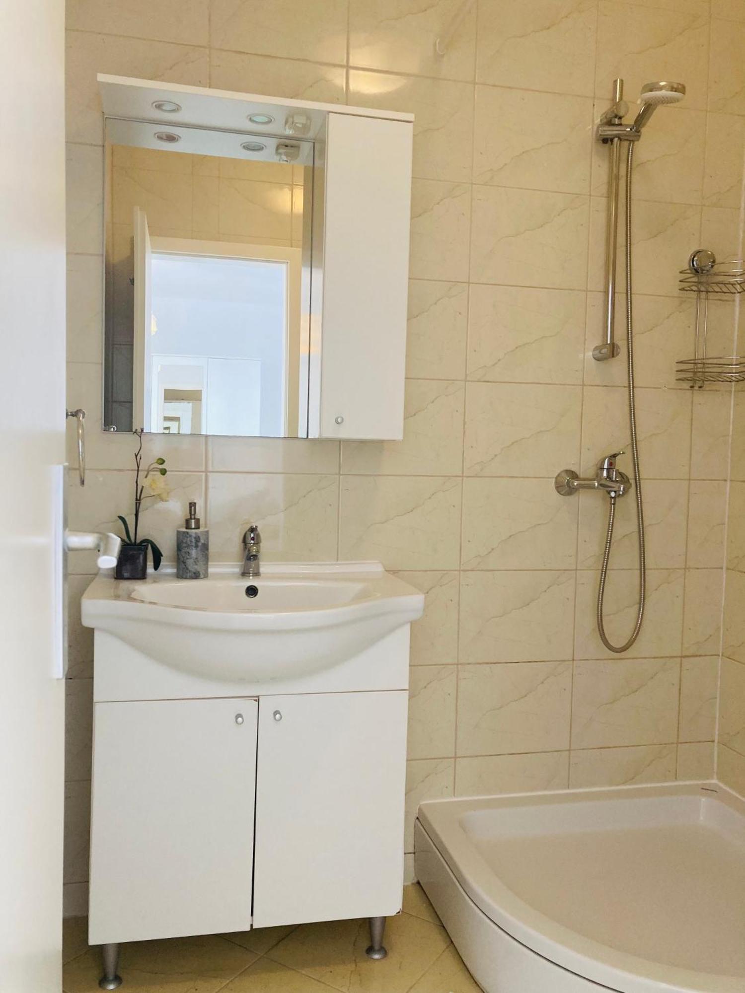 Apartments Jurakovic Živogošće Екстериор снимка