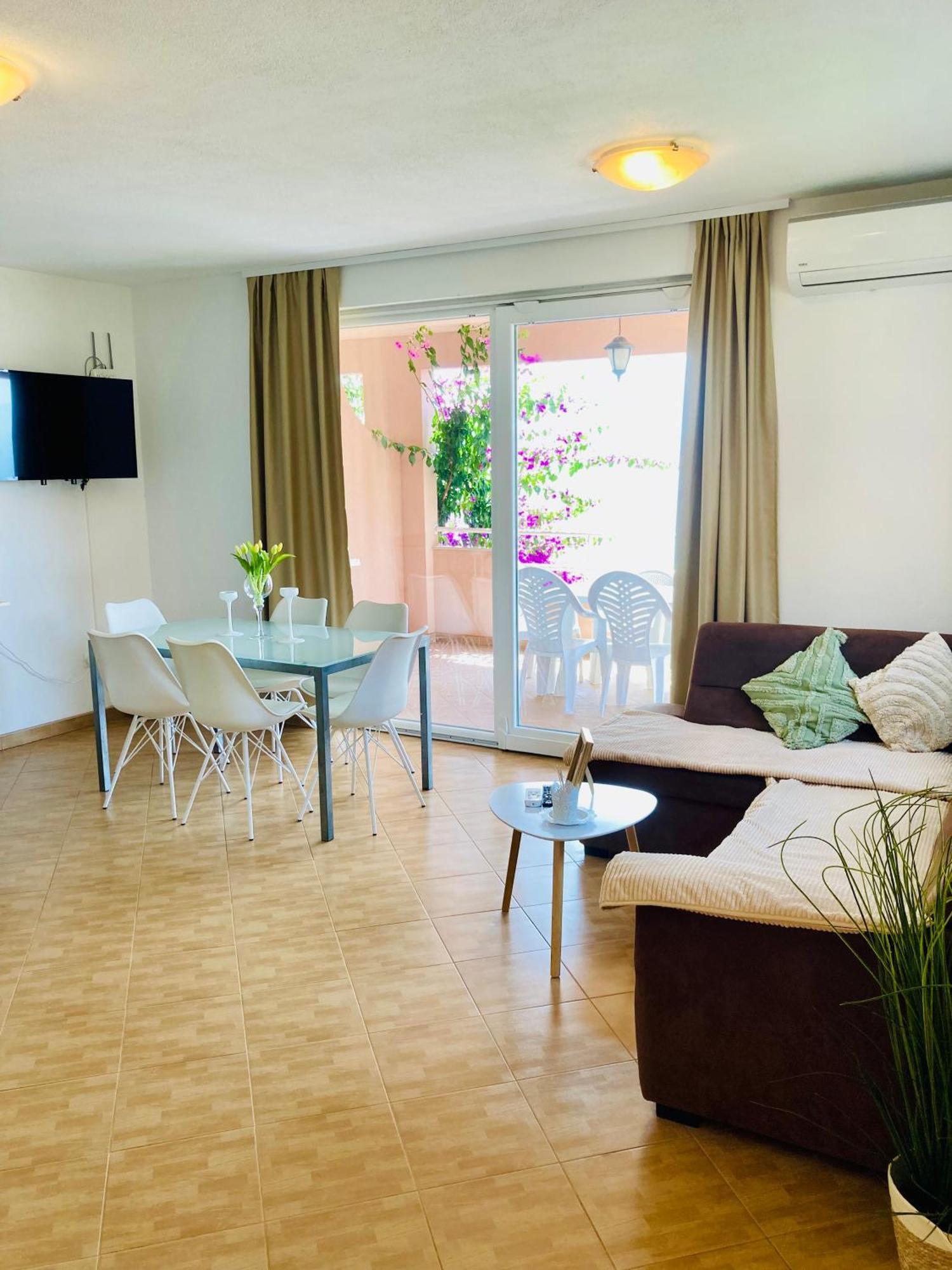 Apartments Jurakovic Živogošće Екстериор снимка